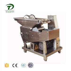 チキンバタリングとパン粉マシン